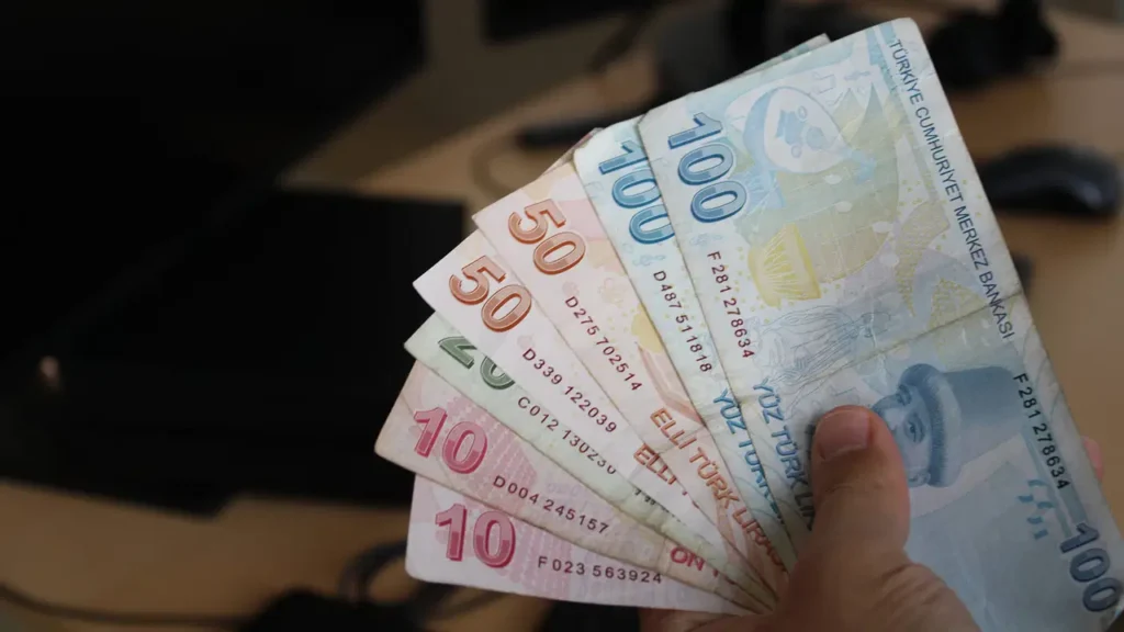 Emekli promosyonlarında Ağustos 2026 rekabeti: Hangi banka en yüksek ödemeyi yapıyor?