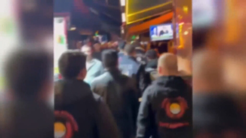 Beyoğlu’ndaki gece külüplerine operasyon! 10 mekan kapatıldı